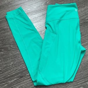 Athleta Women’s Teal Leggings with pockets